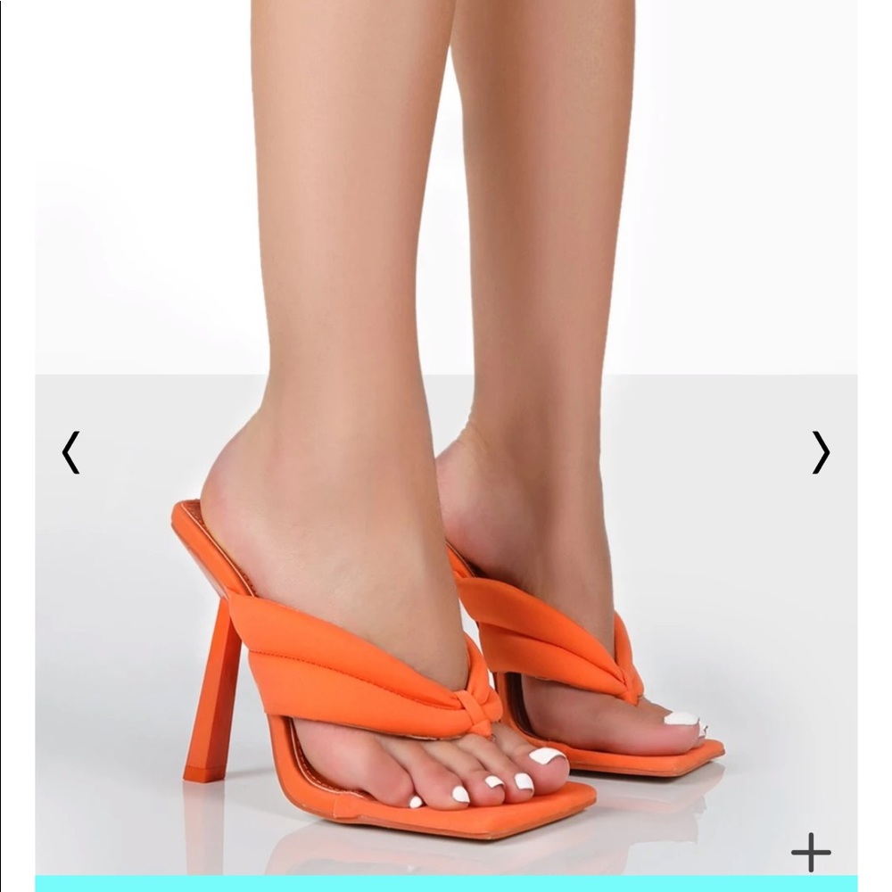 BRAND NEW PUBLIC DESIRE HEELS SIZE 8